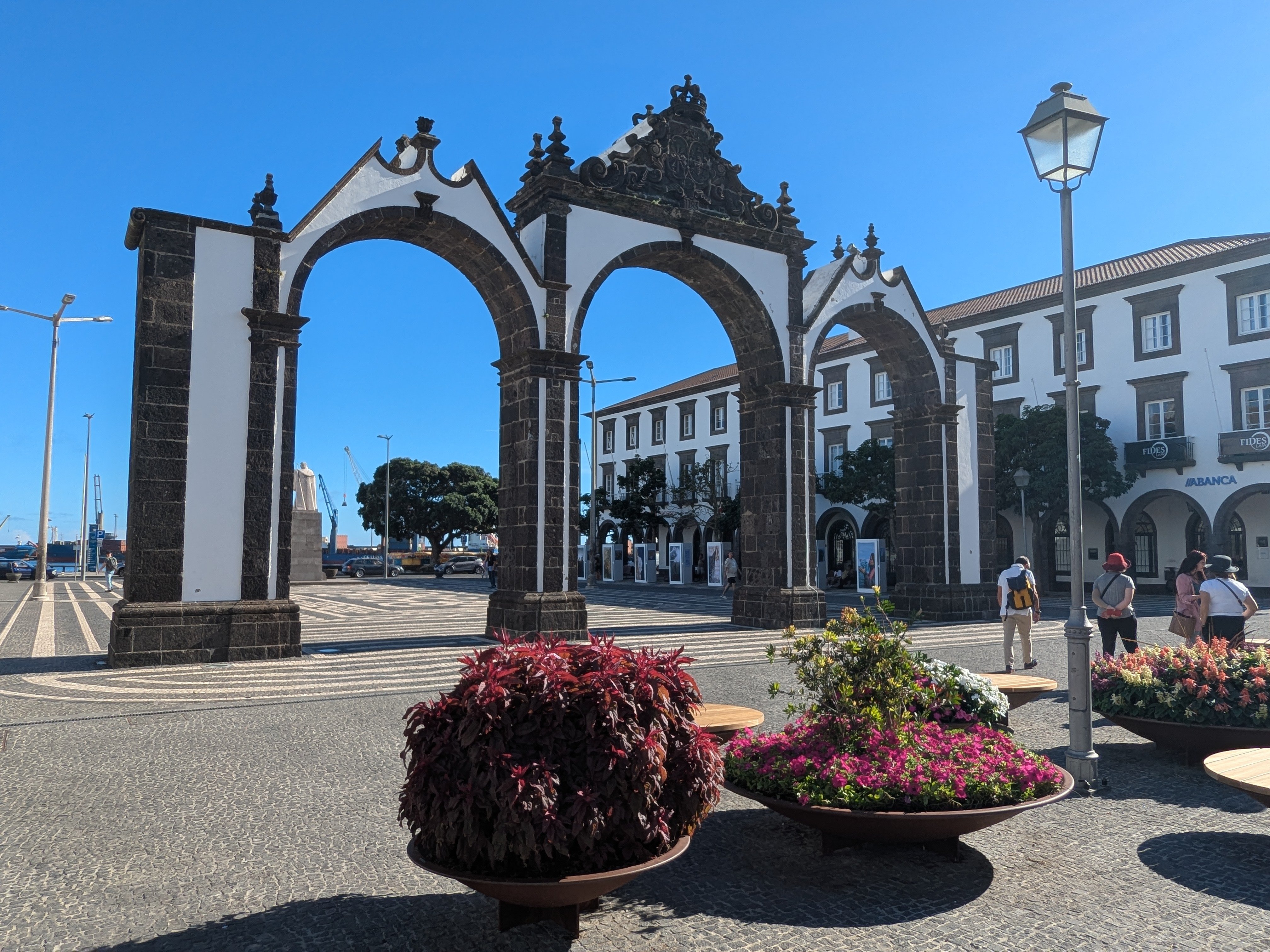 PXL_20251001_163409861